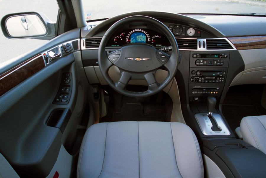  Chrysler Pacifica 2004 года  (фото 61 из 105)